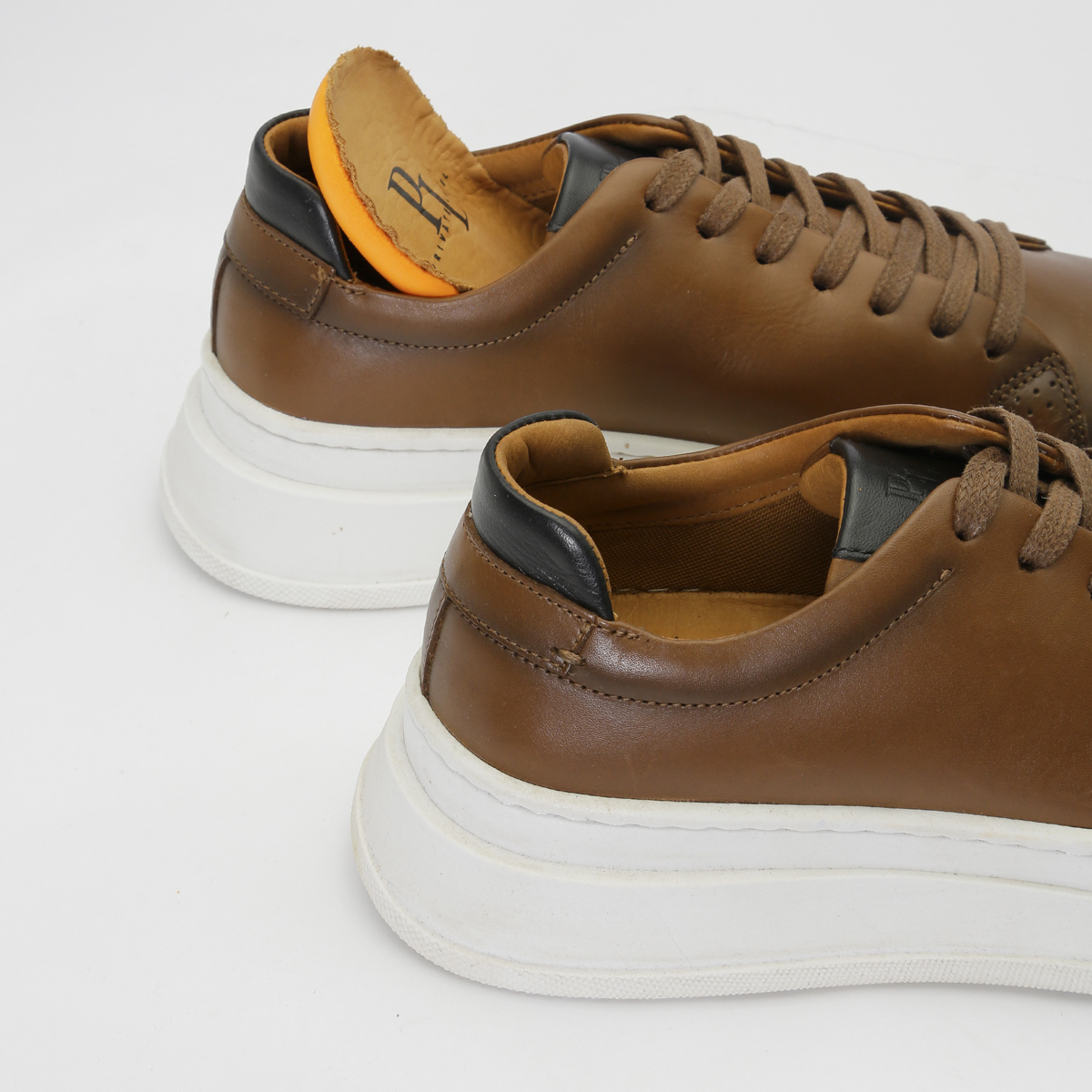 TÊNIS NATURALE TABACO