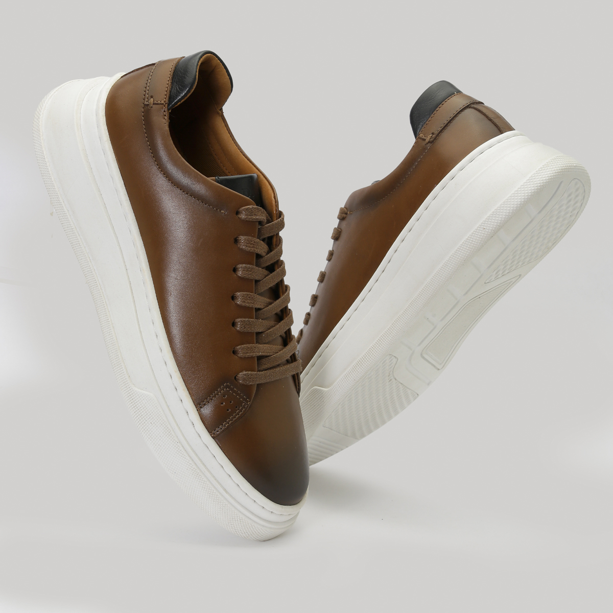 TÊNIS NATURALE TABACO